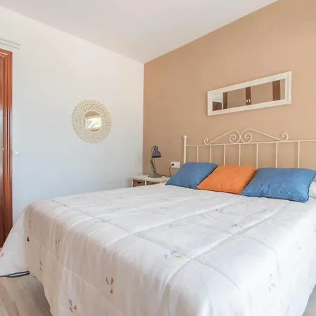 Apartment Rodalera Beach Sea Views With Pool Canet De Mar